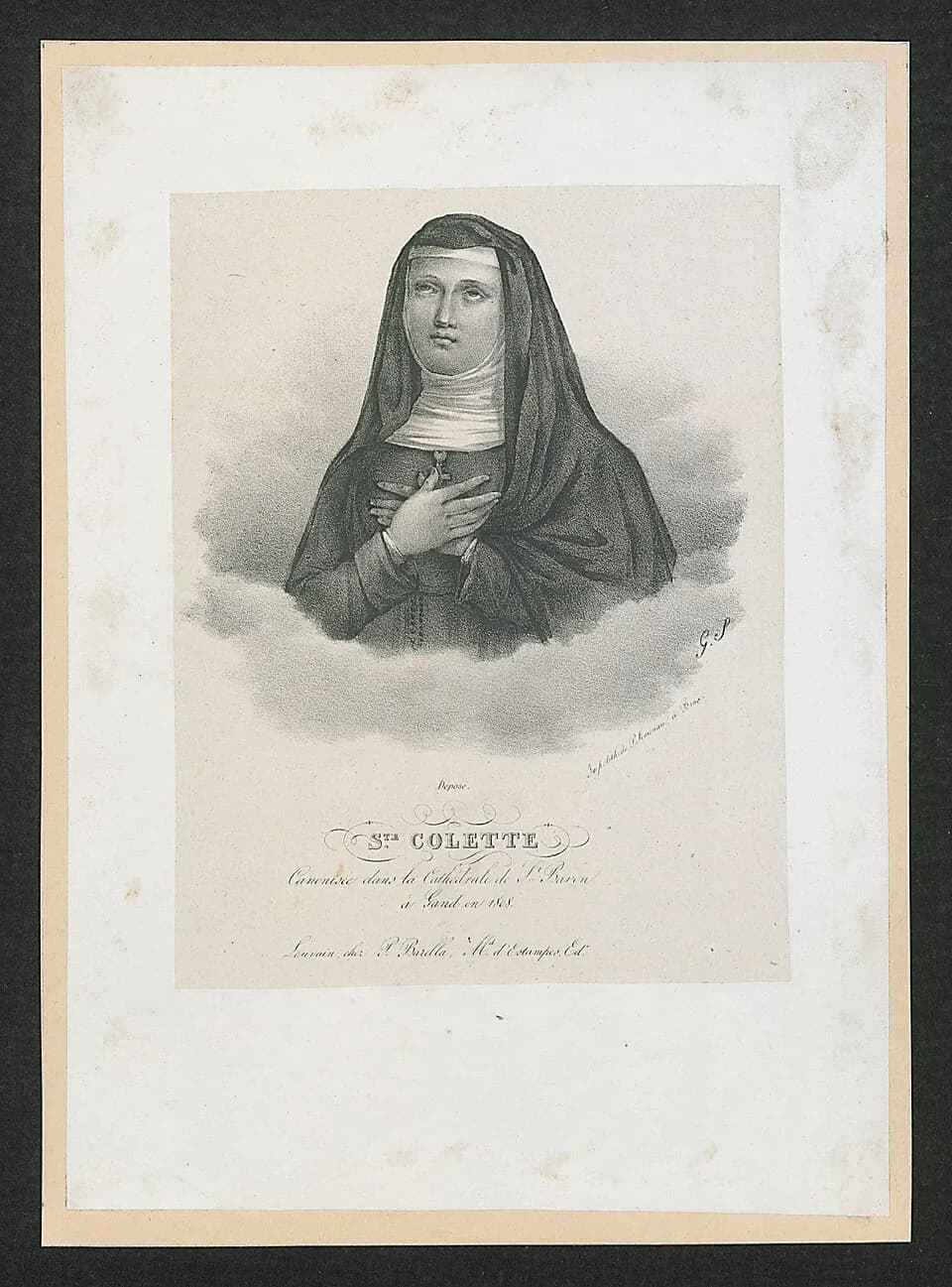 Litografía del siglo XIX de Coleta como clarisa, con velo oscuro y toca blanca, las manos cruzadas sobre el pecho sobre un pequeño crucifijo y los ojos alzados, de medio cuerpo sobre un banco de nubes, con la leyenda "Ste Colette" debajo