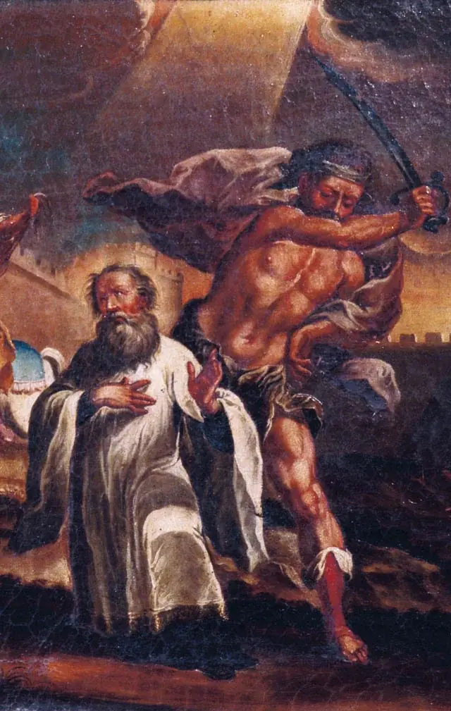 Detalle de una pintura del siglo XVII: un anciano barbado con alba blanca, arrodillado, con una mano en el pecho, mientras un verdugo musculoso a su espalda levanta una espada curva, bajo un haz de luz y las murallas de una ciudad